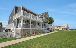 48 Rosebraugh Circle, Buckeye Lake, OH 43008