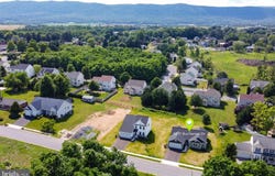 5877 BUCHANAN Drive, MERCERSBURG, PA 17236