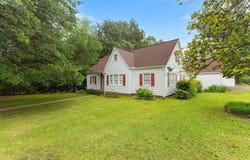 750 W 13th St., LAUREL, MS 39440