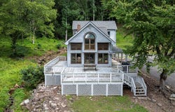 1650 Rimrock Ln., Independence, VA 24348