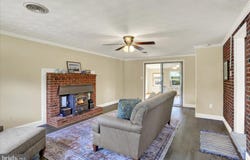 954 VALLEY ROAD, ENOLA, PA 17025