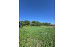 242 Chadwick Ln, IowaCity, IA 52245