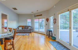 19609 NE Marine Dr, Portland, OR 97230