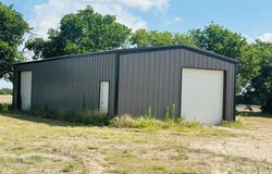 1106 W Kilpatrick Avenue, Cleburne, TX 76033