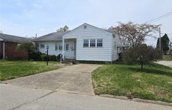 3509 11th Avenue, Vienna, WV 26105
