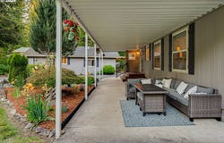 180 SASSYS CREEK Rd, Ariel, WA 98603