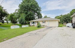 4007 Pacific Street, St Joseph, MO 64507