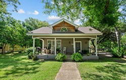602 E 11th Street, Kemp, TX 75143