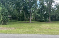 3309 Rosewood Dr., Hattiesburg, MS 39401