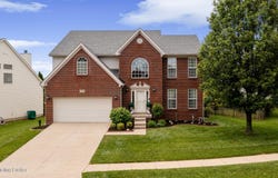 10923 Symington Cir, Louisville, KY 40241