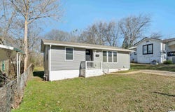 1015 PALMER AVENUE, BESSEMER, AL 35020