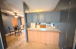 45 White Sands Road, Creal Springs, IL 62922