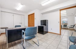 420 Montgomery Ave, New Castle, PA 16102