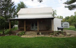 2605 E Water Street, Rock Creek, OH 44084