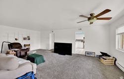2209 E CARRIAGE Ln S, Holladay, UT 84117