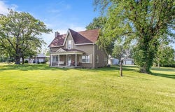 14381 State E Highway, Pattonsburg, MO 64670
