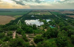 1919 Sand Hill Rd, Burrton, KS 67020