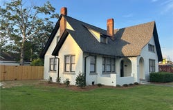 309 E 10th Street, Lumberton, NC 28358