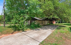 814 W BELL Ave, Rockdale, TX 76567