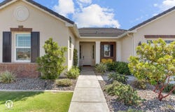 14301 Harborough Drive, Bakersfield, CA 93311