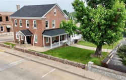 118 W Saint Joseph Street, Perryville, MO 63775