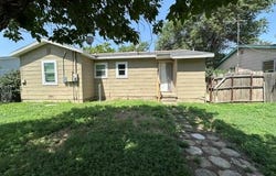 216 Peach Avenue, Dumas, TX 79029