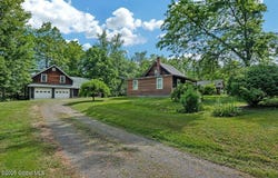 2724 CR-21, Kinderhook, NY 12106