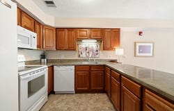 24 Greenleaves Drive, Amherst, MA 01002