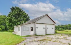 1085 E Chicago Road, Quincy, MI 49082