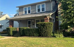 1015 Oakwood Avenue NE, Massillon, OH 44646