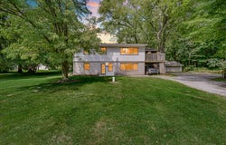 6737 W Johnson Road, La Porte, IN 46350