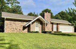 225 Salem Square, Ridgeland, MS 39157