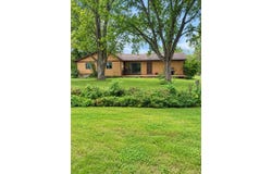8A234 Washington lane, APPLE RIVER, IL 61001