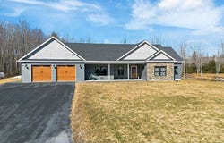 25 Curtis Lane, Palmyra, ME 04965