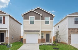 10402 Sedge Place, Adkins, TX 78101