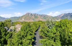 1381 E 5985 S, Salt Lake City, UT 84121