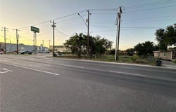 2206 Oakland Avenue, McAllen, TX 78501