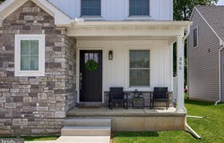 395 HENSLEY STREET, LITITZ, PA 17543