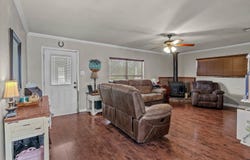 21552 La Hwy 16, Denham Springs, LA 70726