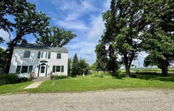 7021 275TH Way, Clear Lake, IA 50428