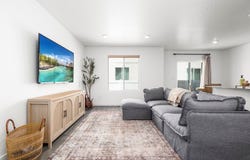 944 E JACK, Saratoga Springs, UT 84045