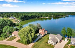 10823 Lakeside Drive, Perrinton, MI 48871