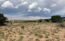 Private Drive 1613B lot: 3, Medanales, NM 87548