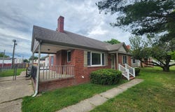 42 S EDGEHILL Avenue, DOVER, DE 19901