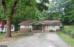 871 Lifsey Springs, Molena, GA 30258