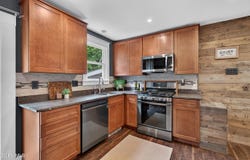 1788 Devendorf Road, Schenectady, NY 12303