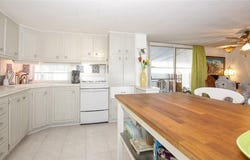 8630 SW 18th Pl, Davie, FL 33324