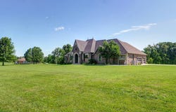 330 Cottage Gate Drive, Billings, MO 65610