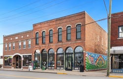 1113 Broadway, Fort Wayne, IN 46802-3301
