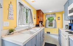 4 East Stuart Street, Westerly, RI 02891